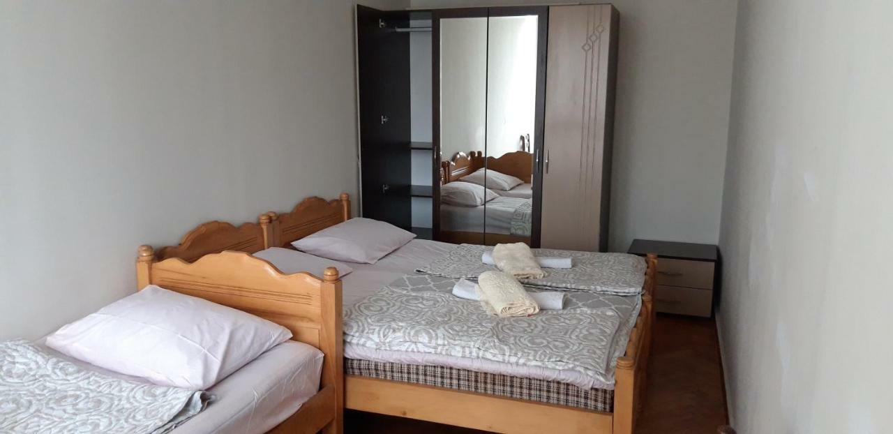Naira Apartment Батуми Экстерьер фото